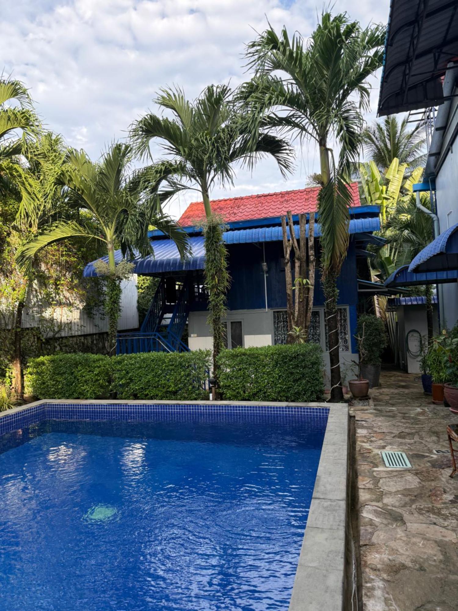Hostal Blue Lagoon *