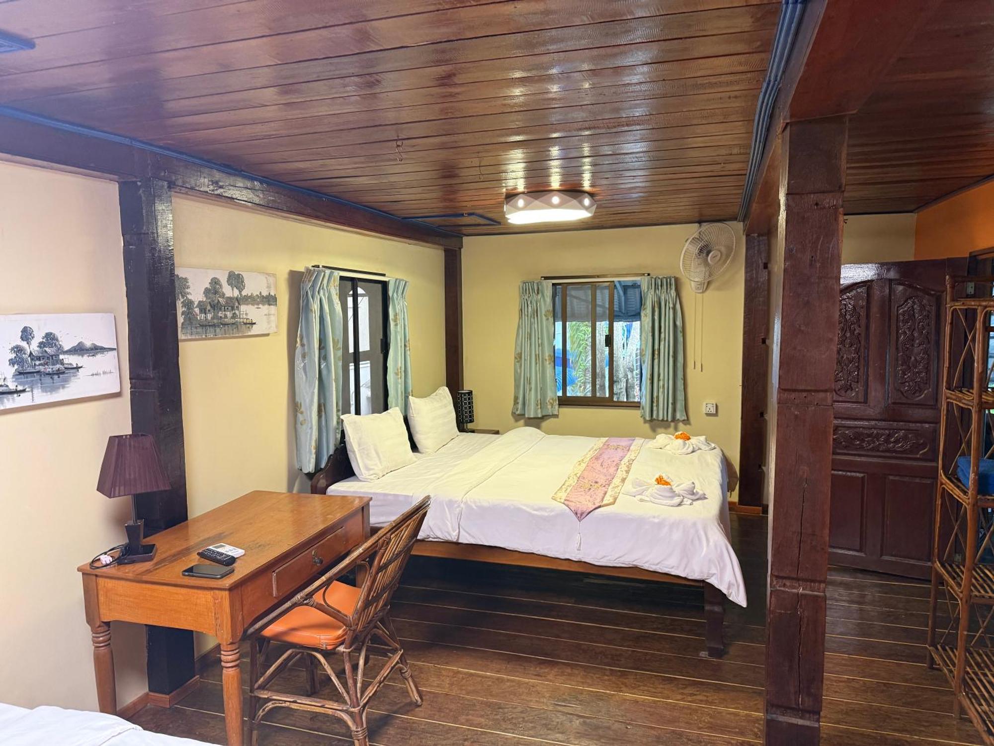 Hostel Blue Lagoon Sihanoukville